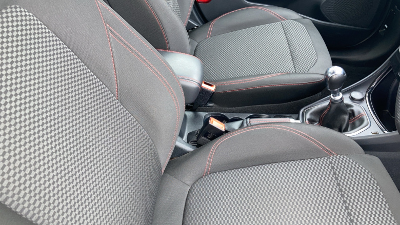 Ford Puma 1.0 EcoBoost Hybrid mHEV ST-Line 5dr Petrol Hatchback